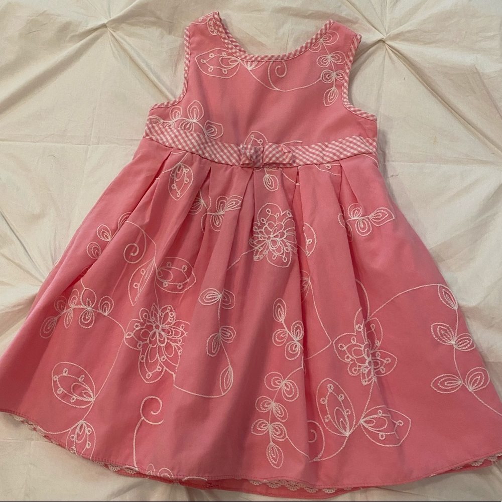 Girl’s Pink Sleveless Dress with Embroidery Detail